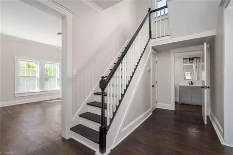 1507 Long St, High Point, NC 27262 photo 6