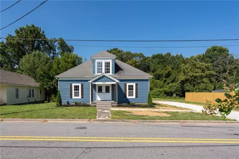 1507 Long St, High Point, NC 27262 photo 2