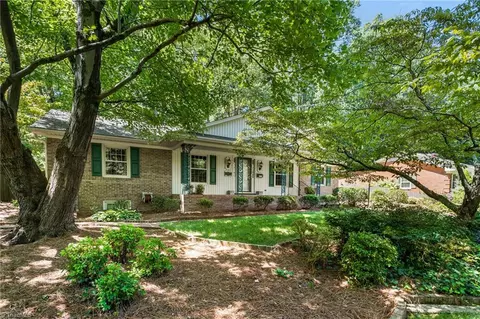 2501 Gracewood Dr, Greensboro, NC 27408
