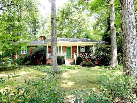 5604 Virgilwood Dr, Greensboro, NC 27409