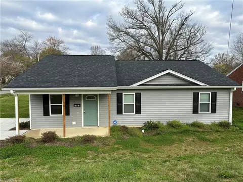 301 Oakview Rd, High Point, NC 27265