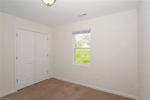 301 Oakview Rd, High Point, NC 27265 photo 13