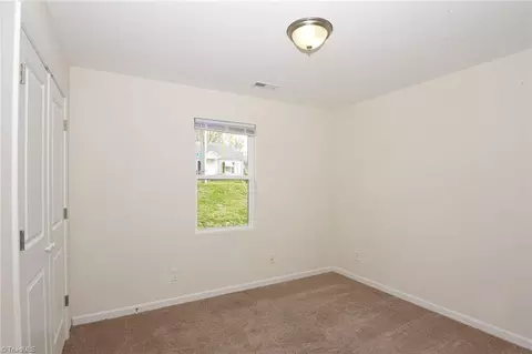 301 Oakview Rd, High Point, NC 27265 photo 12
