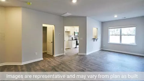 5667 Carrington Ct #11, Trinity, NC 27370 photo 3
