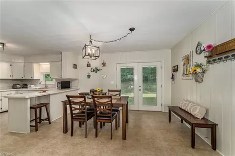 5031 Nc Highway 268, Dobson, NC 27017 photo 9