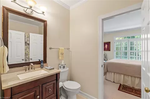 919 Flicker Ln, High Point, NC 27262 photo 28