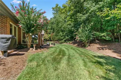 919 Flicker Ln, High Point, NC 27262 photo 37
