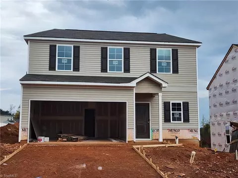 617 Mallards Down Ln, Kernersville, NC 27284