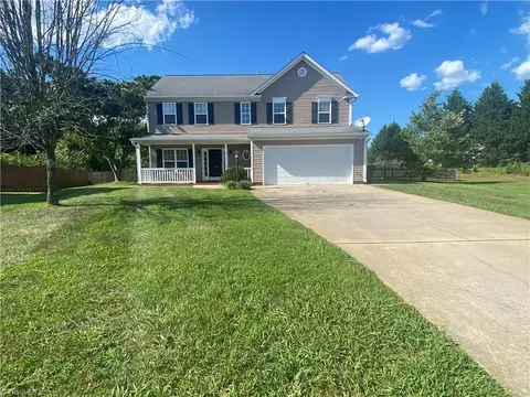 109 Derby Ct, King, NC 27021
