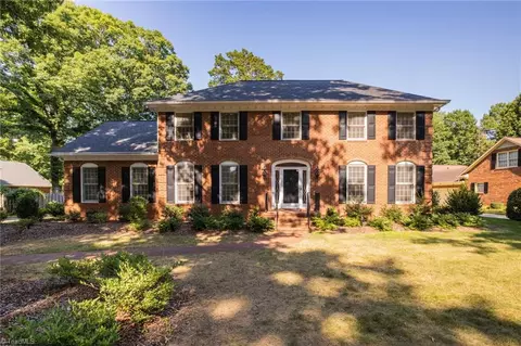 504 Staunton Dr, Greensboro, NC 27410