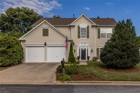 3321 Cornelia Ct, Jamestown, NC 27282