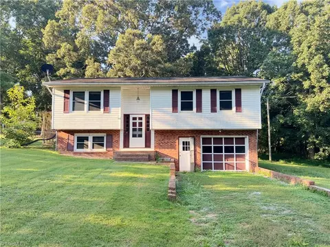 30 Ruby St, Rockwell, NC 28138 photo 2