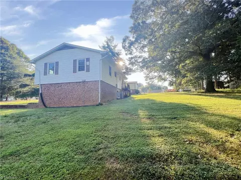 30 Ruby St, Rockwell, NC 28138 photo 3