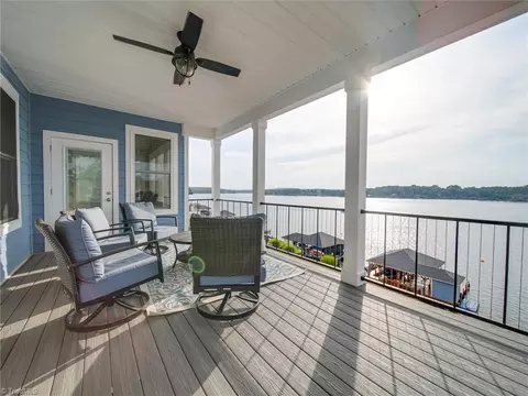 225 Landing Trl, Mount Gilead, NC 27306