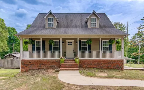 4251 Enterprise Rd, Lexington, NC 27295