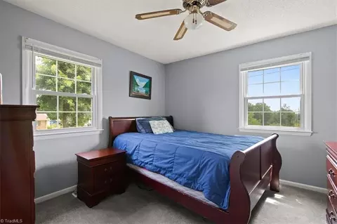 111 Dalsher Ave, Pilot Mountain, NC 27041 photo 17