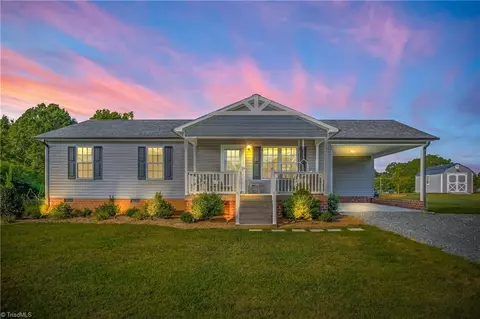 1957 Old Plank Rd, Sophia, NC 27350