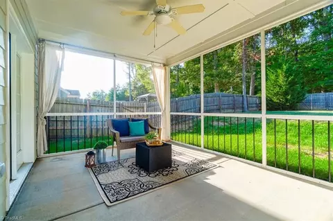 2427 Hammock Dr, High Point, NC 27265 photo 22