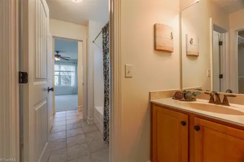 2427 Hammock Dr, High Point, NC 27265 photo 38