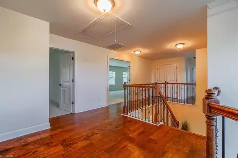 2427 Hammock Dr, High Point, NC 27265 photo 31