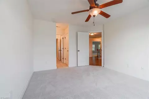 2427 Hammock Dr, High Point, NC 27265 photo 42