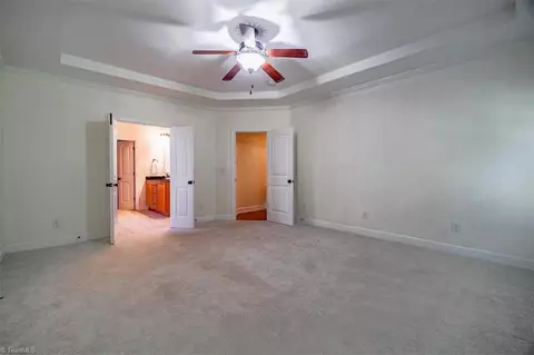 2427 Hammock Dr, High Point, NC 27265 photo 27