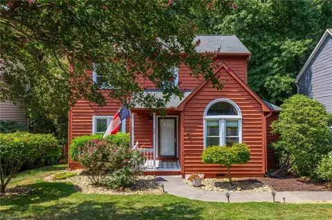 53 Carrisbrooke Ln, Winston Salem, NC 27104