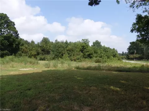 4697 Liberty Grove Rd, Liberty, NC 27298