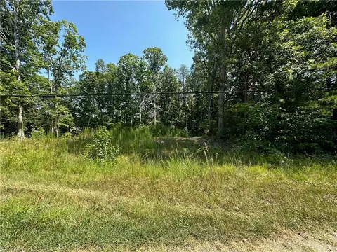 6825 Red Bank Rd # B, Germanton, NC 27019