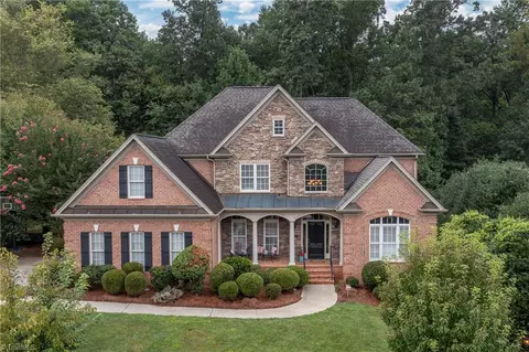3755 Burbank Ln, Winston Salem, NC 27106