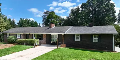 3239 Windy Ridge Rd, North Wilkesboro, NC 28659