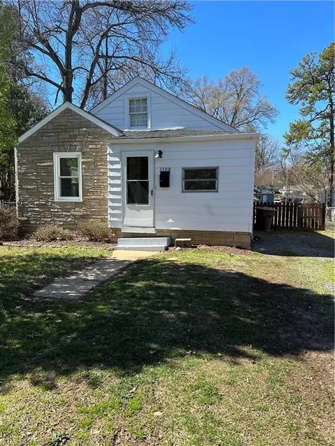 1108 Mccormick St, Greensboro, NC 27403
