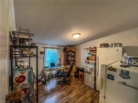 1383 Gravitte Rd, Pilot Mountain, NC 27041 photo 10