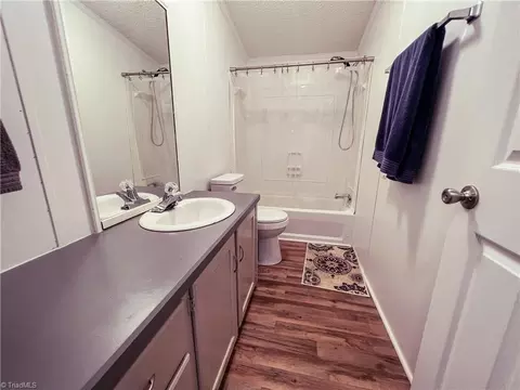1383 Gravitte Rd, Pilot Mountain, NC 27041 photo 8