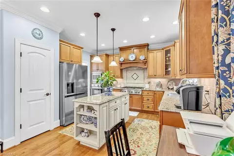 8404 Cripplegate Trce, Browns Summit, NC 27214 photo 11