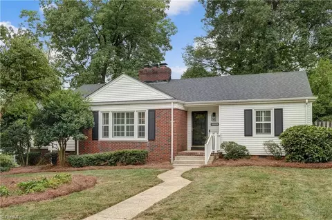 3913 Dogwood Dr, Greensboro, NC 27410