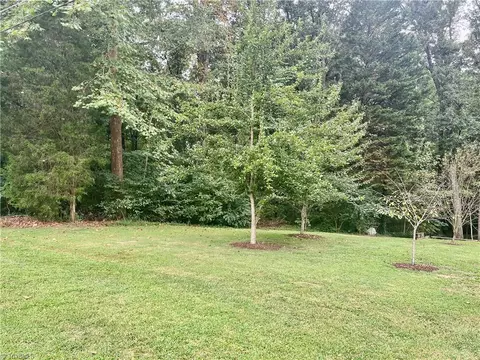3977 Carriage House Cir Carriage House Cir, Trinity, NC 27370 photo 8