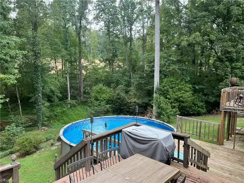 3977 Carriage House Cir Carriage House Cir, Trinity, NC 27370 photo 10