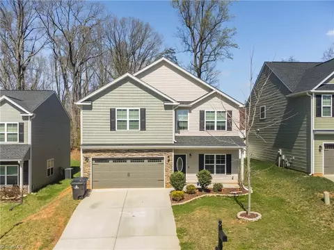 4424 Morning Ridge Ln, Winston Salem, NC 27101