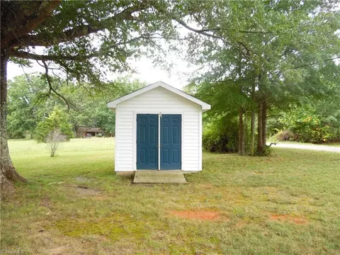 110 Davis Rd, Ruffin, NC 27326 photo 12