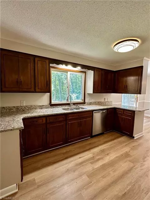 5269 Kimberly Ln, Trinity, NC 27370 photo 12