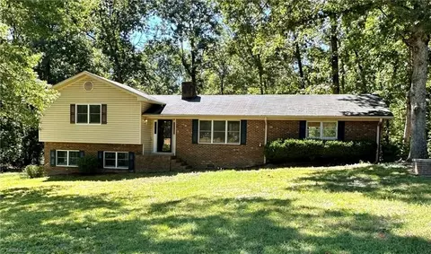 5269 Kimberly Ln, Trinity, NC 27370