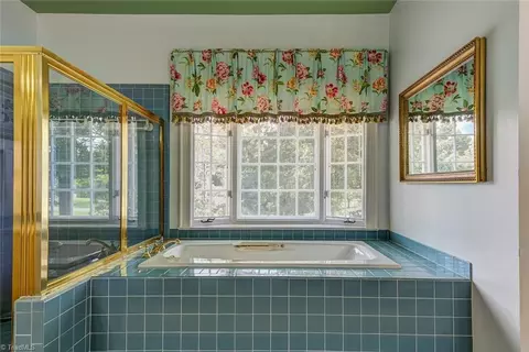 620 Burning Tree Cir, High Point, NC 27265 photo 30