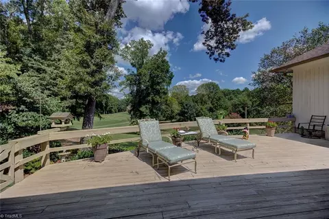 620 Burning Tree Cir, High Point, NC 27265 photo 33