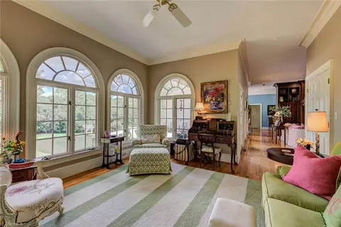 620 Burning Tree Cir, High Point, NC 27265 photo 12