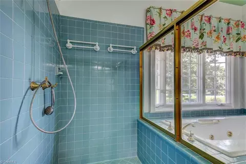 620 Burning Tree Cir, High Point, NC 27265 photo 31