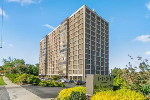 1101 Elm St N #706, Greensboro, NC 27401