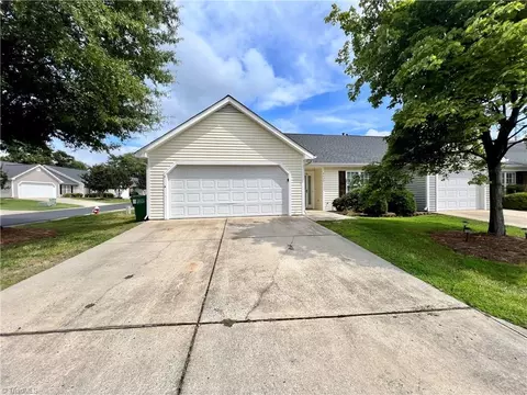 4424 Single Tree Ln, High Point, NC 27265 photo 31