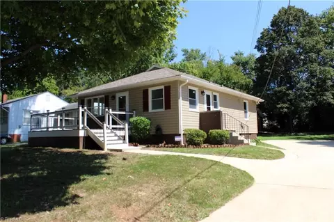 1124 Tabor St, High Point, NC 27262