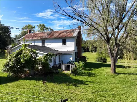 116 Elmo Ln, Pinnacle, NC 27043 photo 3